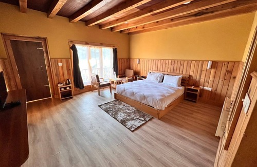 Paro Hotel | Rema Resort