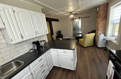 Goderich Apartment | Remodeled bright walk-up apartment - 5 min from the beach