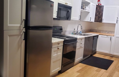 East Village Condo | REMODELED Charming GasLamp Studio Loft with Balcony