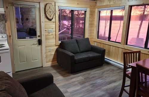 Albion Cottage | REMODELED Cottage on Lovejoy pond in Albion Maine