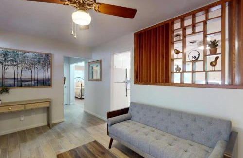 Navasota House | Remodeled Mid-Century Home Near Downtown & Hwy 6 in College Station, Texas