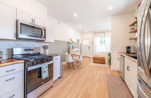 Downtown Reno House | Reno Dream Cottage: Delightful 2-Bedroom Sanctuary