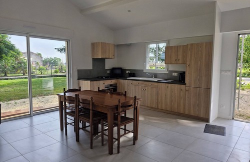 Saint-Genis-de-Saintonge House | Renovated country house in a small hamlet surrounded by nature