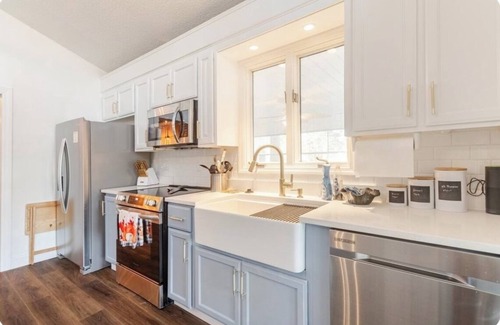 Leesville House | Renovated 2-bedroom farm-style house on Lake Murray. Bring Your Fishing Rod