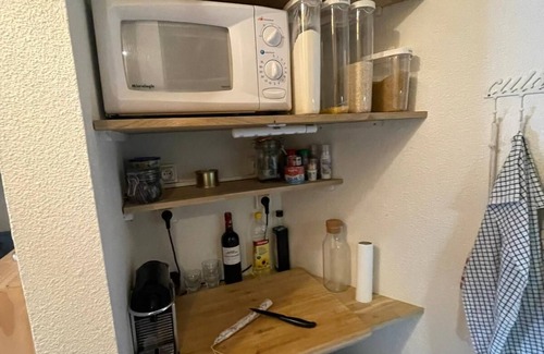 Gabas Apartment | Renovated 4-person studio with lake view Artouste Fabrège