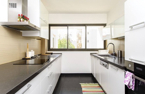 Ra'ananna Apartment | Renovated and nice apartment in Lev HaPark, Raanana
