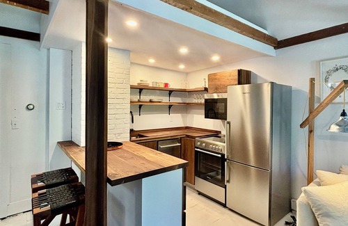 Salisbury Apartment | Renovated Apartment on Main St.
