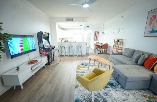 Florida Central Atlantic Coast Apartment | Renovated Condo Blue Heron 5 pax