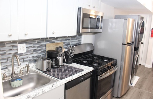Northeast Condo | Renovated Condo