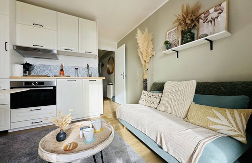 Chateau-d'Olonne Apartment | Renovated flat in a residence near the ocean Les Sables