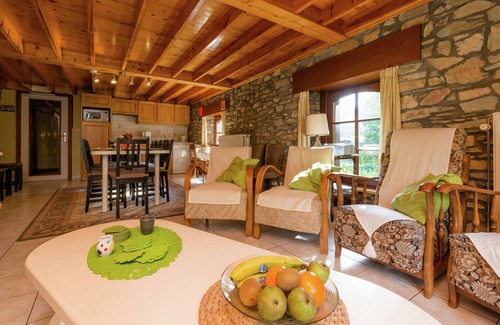 Vielsalm House | Renovated farmhouse from 1832 with beautiful view of winter sports area