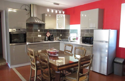 Varennes-les-Narcy House | Renovated old house with all comforts