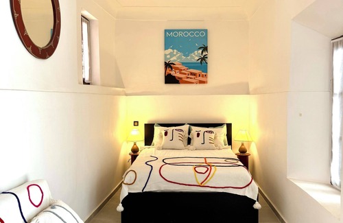 Marrakech House | Renovated Riad in the Heart of Marrakech! Concierge and FREE Breakfast!