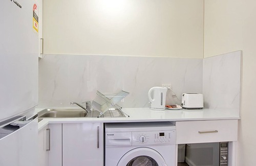 Darlinghurst Apartment | Renovated Stylish Studio