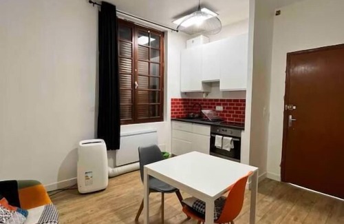 Barriere de Paris Apartment | Renovated T2 - near metro and city center