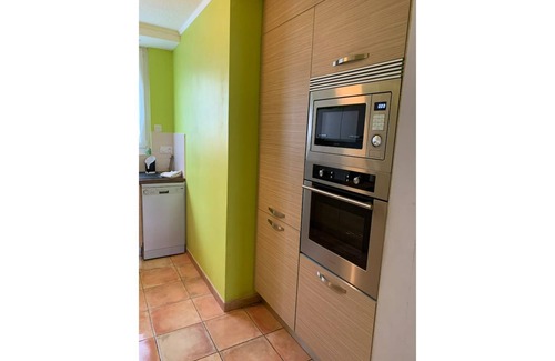 Aiguelèze House | Renovated town house