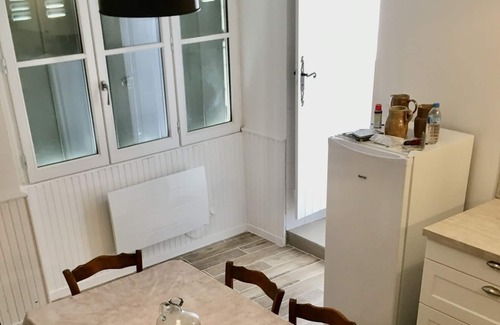 Faye-la-Vineuse House | Renovated village house close to Richelieu, Indre et Loire