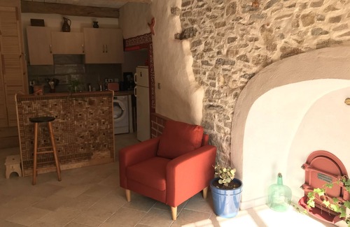 Villetritouls Cottage | Renovated wine cellar in the heart of nature