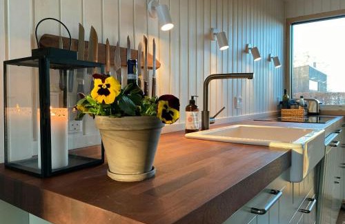 Saksild Strand House | Renovated Wooden House Near Saksild Beach
