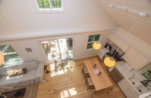 Belfast House | Renovated woodland home with lovely deck & firepit - minutes to Swan Lake