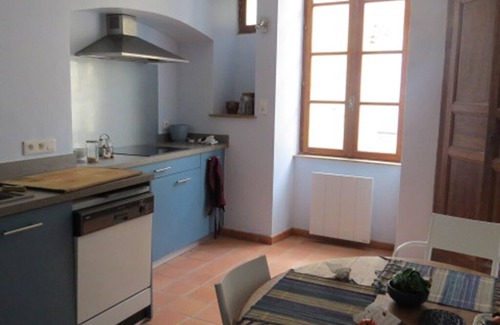 Villeneuve-de-Berg House | Rent character house in Ardèche in Villeneuve-de-Berg - sleeps 10