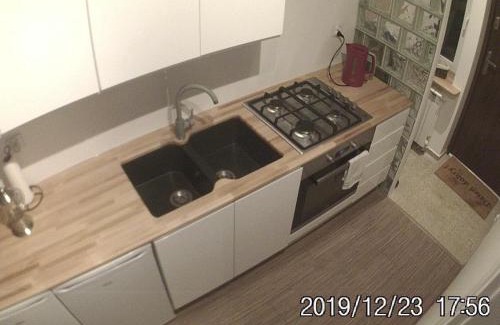 Brwinow House | Rent0nline Brwinow Rooms