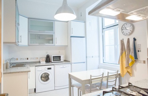Baixa Apartment | RENT4REST LISBON DOWNTOWN DESIGNER'S APARTMENT
