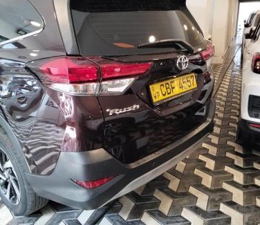 Kimbulapitiya Boat Rental | Rental Cars Sri Lanka PVT LTD