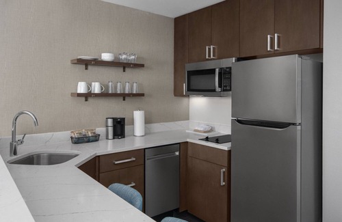 Isle of Palms Hotel | Residence Inn By Marriott Jacksonville - Mayo Clinic Area