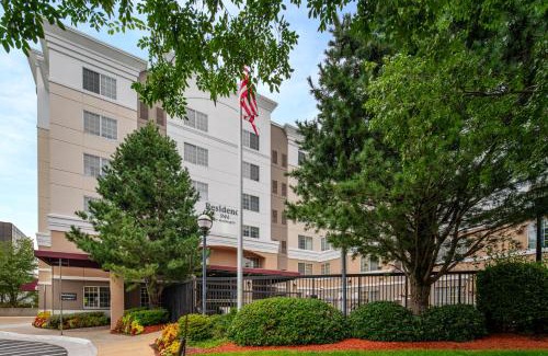 Tysons Hotel | Residence Inn by Marriott Tysons