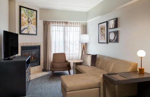 Oak Brook Hotel | Residence Inn by Marriott Chicago Oak Brook