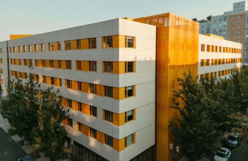 Pearl District Hotel | Residence Inn by Marriott Portland Downtown/Pearl District