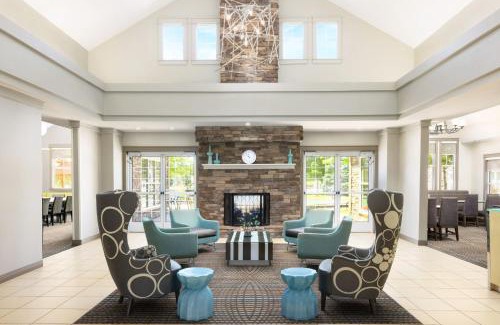 West Des Moines Hotel | Residence Inn Des Moines West at Jordan Creek Town Center