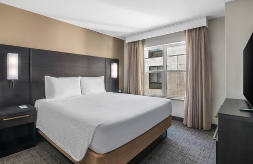 Glendale Sports and Entertainment District Hotel | Residence Inn Phoenix Glendale Sports & Entertainment District