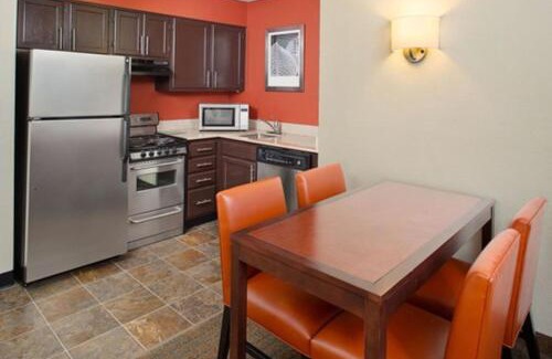 Innsbrook Hotel | Residence Inn Richmond Northwest