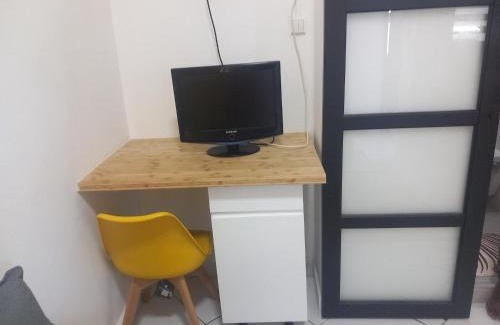 Dzaoudzi Apartment | Residence jaune
