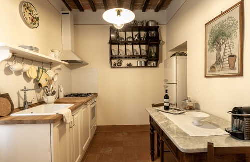 Chianciano Terme House | Residence Laura-Charming accommodation for 4 people in a farmhouse near Montepulciano