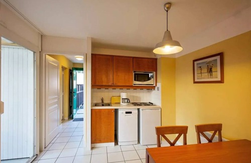 Maubuisson Apartment | Residence Les Grands Pins - maeva Home - 2 Rooms 5 People Selection