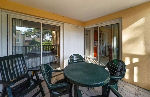 Maubuisson Apartment | Residence Les Grands Pins - maeva Home - 2 room apartment for 4 people Selection