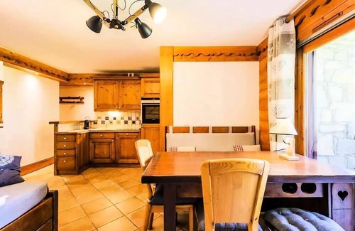 Meribel Village Apartment | Residence Les Fermes de Méribel - maeva Home - Selection 2 bedroom apartment (5 people)