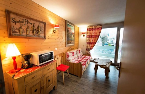 Allevard Apartment | Residence Les Silènes - Superior 2 room apartment for 4 people