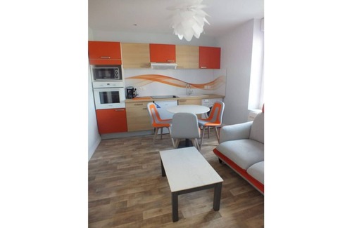 Chateauroux Apartment | Residence Miranto - Furnished vintage decor