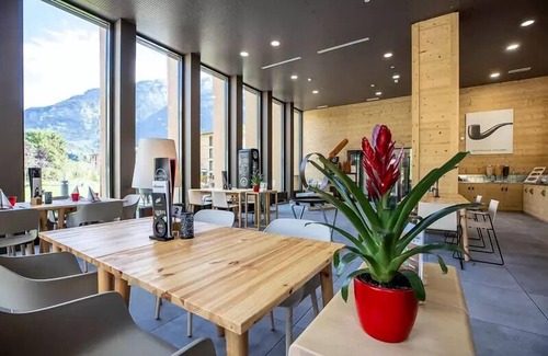 Meiringen Apartment | Residence SWISSPEAK Resorts Meiringen - 3 Room Apartment 6 People