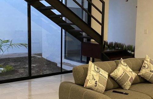Conkal House | Residencia nueva en Merida