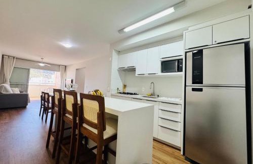 Governador Celso Ramos Apartment | Residencial Larissa - Apartamento na Praia de Palmas - 2 Dormitórios até 6 pessoas