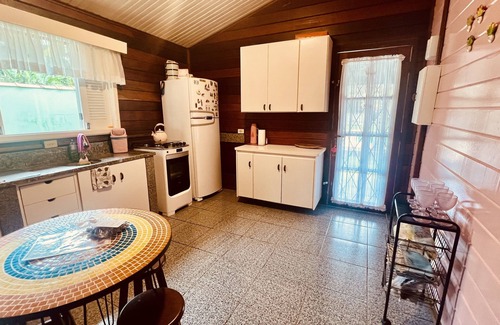 Morretes House | Residencial Flamingo em Morretes, Casa Charmosa, com Piscina Ideal Para Família