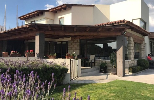 Tepeji del Rio House | Residential house Las Lunas