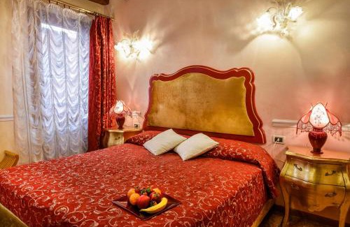San Marco House | Residenza Santo Stefano