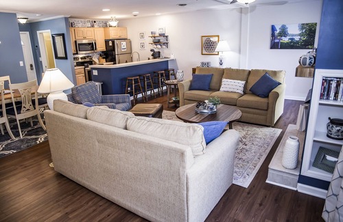 Fairfield Glade Condo | 🌄Resort Vacations at Fairfield Glade TN Beautifully Decorated Condo with Pristine Lake Views