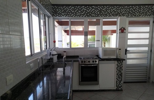Atibaia House | Rest and Leisure with comfort and security. 2km from Apoema Space and Resort Tauá